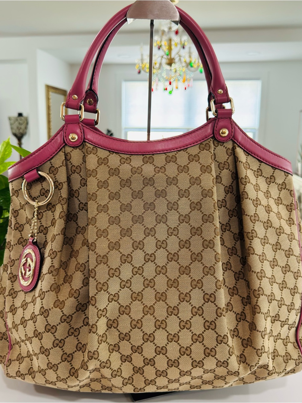 Gucci Sukey Brown GG Canvas Tote Bag with Pink Leather Trim